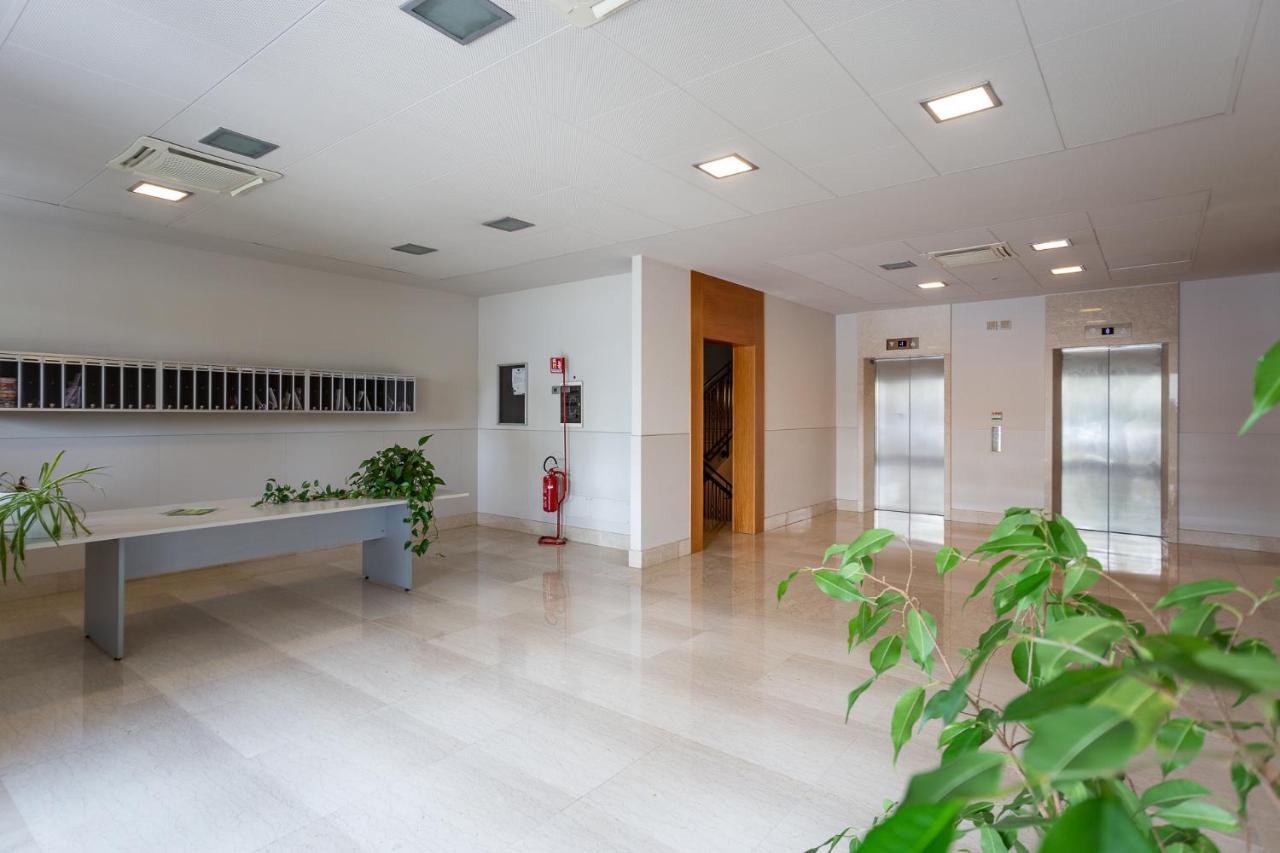 Appartamento Maciachini, Zona Isola Milan Exterior photo